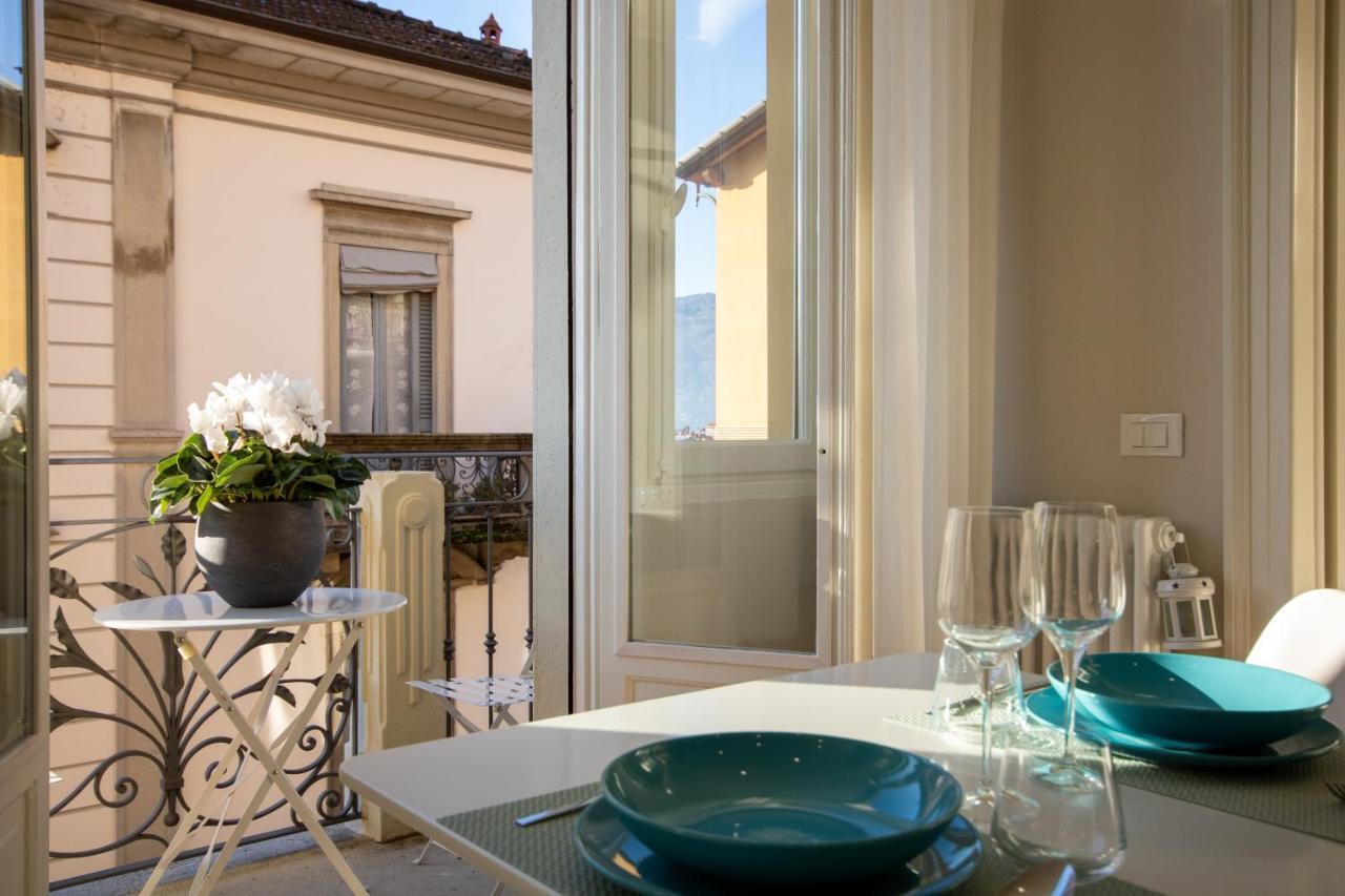 Aqualago Casa Vacanze Apartment D Verbania Luaran gambar